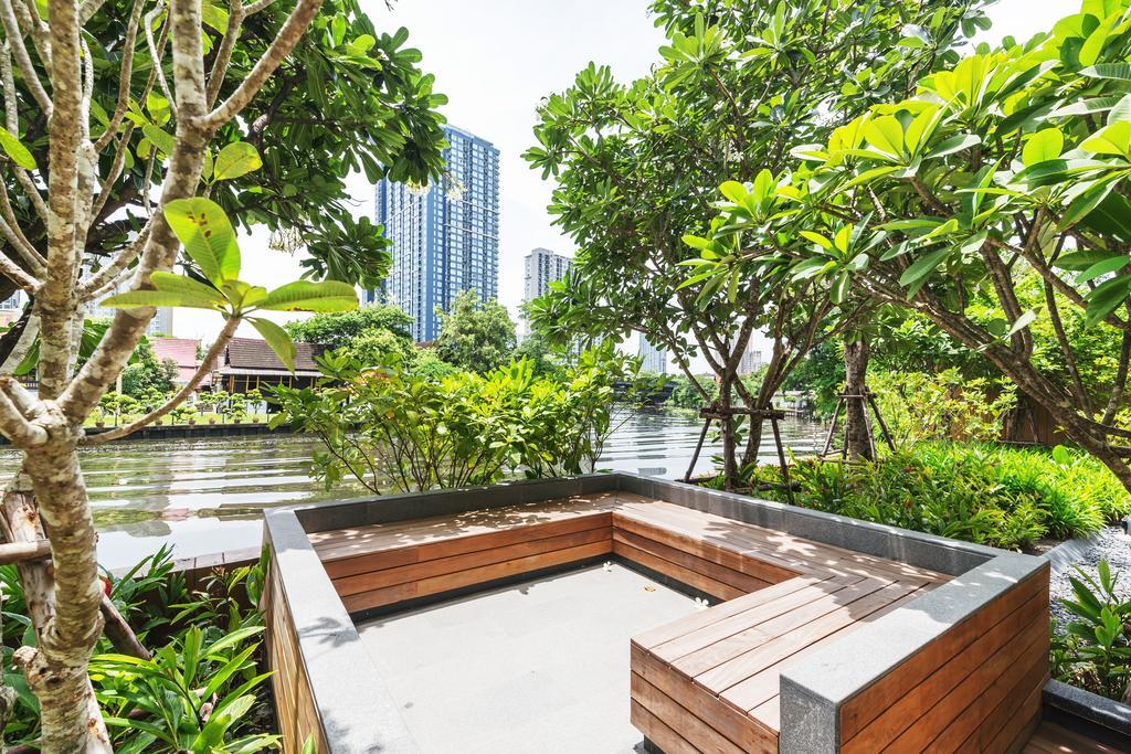 Hasu Haus By Favstay Banguecoque Exterior foto